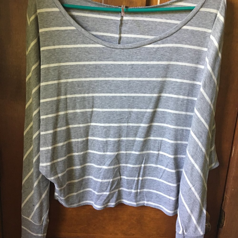long sleeve crop